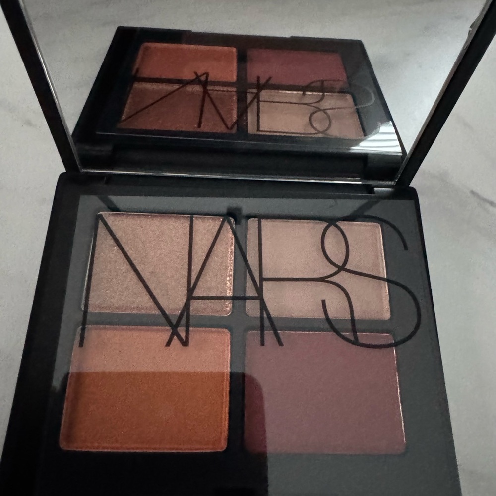 NARS Eyeshadow Quad Compact